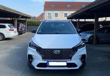 Hyundai TUCSON 90.000 km 19.999 &euro; Bremen 28277