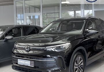 VW Tiguan 1.250 km 44.450 &euro; Bremen 28207