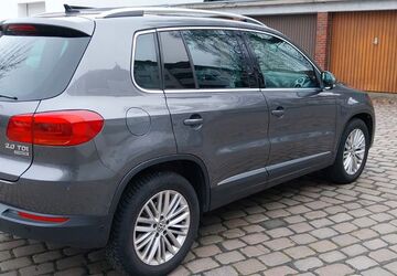 VW Tiguan 180.000 km 10.900 &euro; Bremen 28195