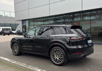 Porsche Cayenne 110.000 km 60.690 &euro; Oyten 28876