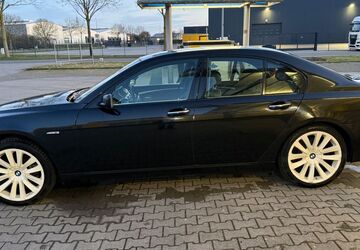 BMW 745 306.500 km 5.200 &euro; Bremen 28237