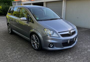 Opel Zafira 146.000 km 8.900 &euro; Bremen 28717