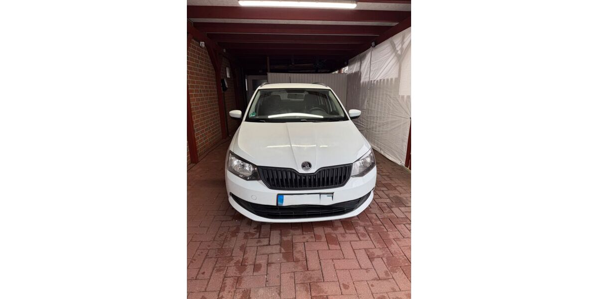 Skoda Fabia 129.716 km 6.450 &euro; Hude 27798