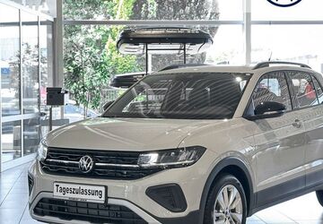VW T-Cross 8.500 km 31.950 &euro; Bremen 28757