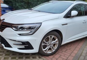 Renault Megane E-TECH 61.700 km 19.500 &euro; Hude 27798