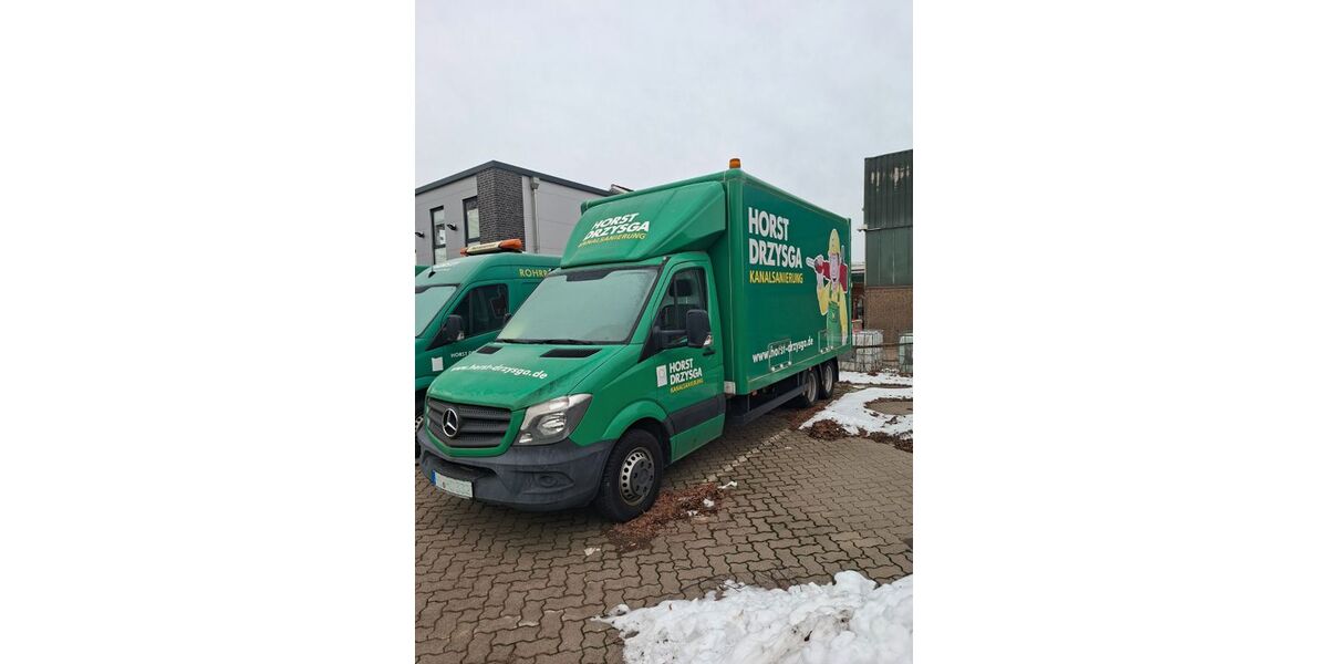 Mercedes-Benz Sprinter 13.222 km 26.666 &euro; Bremen 28237