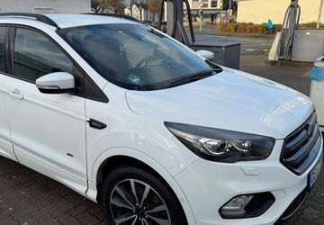 Ford Kuga 90.500 km 16.990 &euro; Delmenhorst 27753