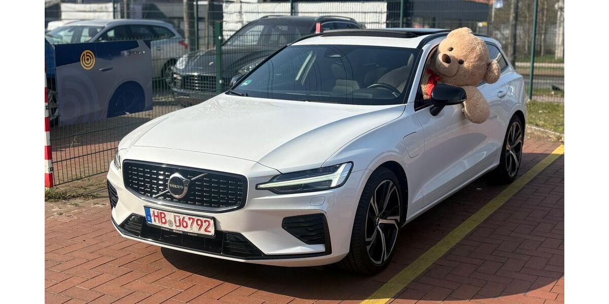 Volvo V60 139.500 km 28.700 &euro; Bremen 28199