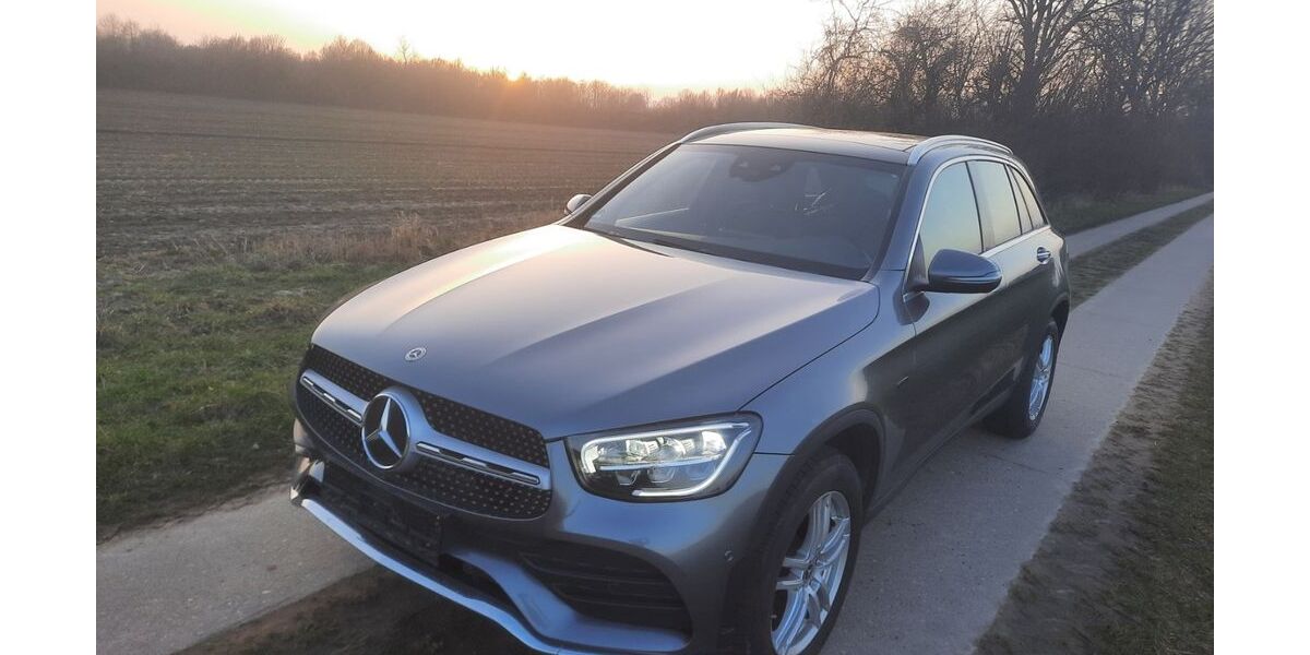 Mercedes-Benz GLC 300 177.000 km 27.600 &euro; Bassum 27211