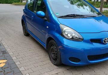 Toyota Aygo (X) 141.000 km 3.600 &euro; Bremen 28259