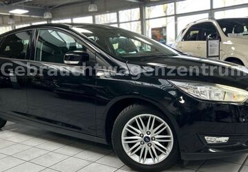 Ford Focus 113.200 km 7.990 &euro; Bremen 28207