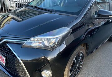 Toyota Yaris 94.990 km 8.900 &euro; Bremen 28215