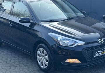 Hyundai i20 130.000 km 7.400 &euro; Bremen 28219