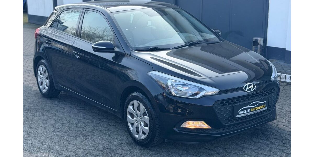 Hyundai i20 130.000 km 7.400 &euro; Bremen 28219
