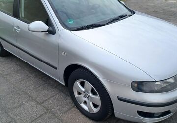 Seat Leon 147.200 km 2.290 &euro; Bremen St. Magnus 28759