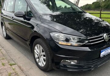 VW Touran 174.998 km 12.299 &euro; Sottrum 27367