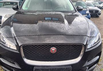 Jaguar F-Pace 160.000 km 10.999 &euro; Achim 28832