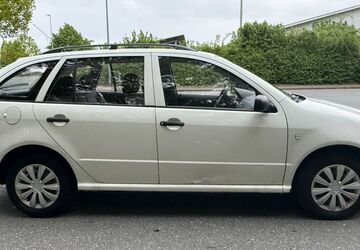 Skoda Fabia 446.000 km 750 &euro; Bremen 27721