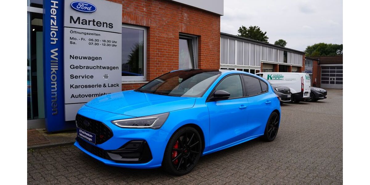 Ford Focus 10.500 km 37.450 &euro; Achim-Embsen 28832