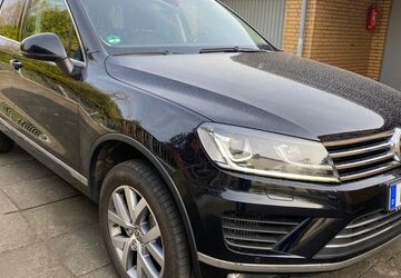 VW Touareg 223.000 km 15.300 &euro; Bremen 28759