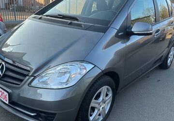 Mercedes-Benz A 180 128.200 km 5.800 &euro; Bremen 28215