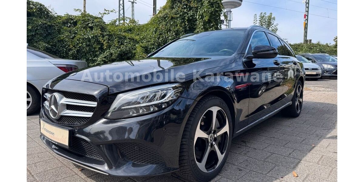 Mercedes-Benz C 300 212.000 km 18.500 &euro; Bremen 28215