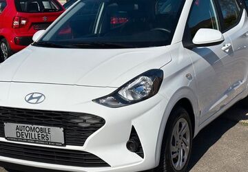 Hyundai i10 17.800 km 13.490 &euro; Bremen 28199