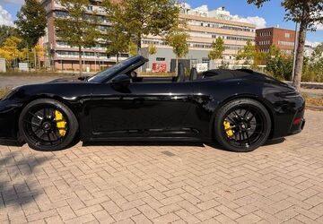 Porsche 992 9.800 km 193.900 &euro; Bremen 28217