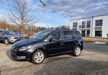 VW Touran 162.000 km 9.950 &euro; Achim 28832