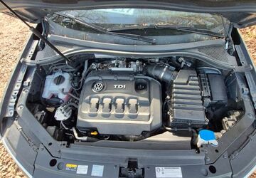 VW Tiguan 147.000 km 16.000 &euro; Bremen 28327
