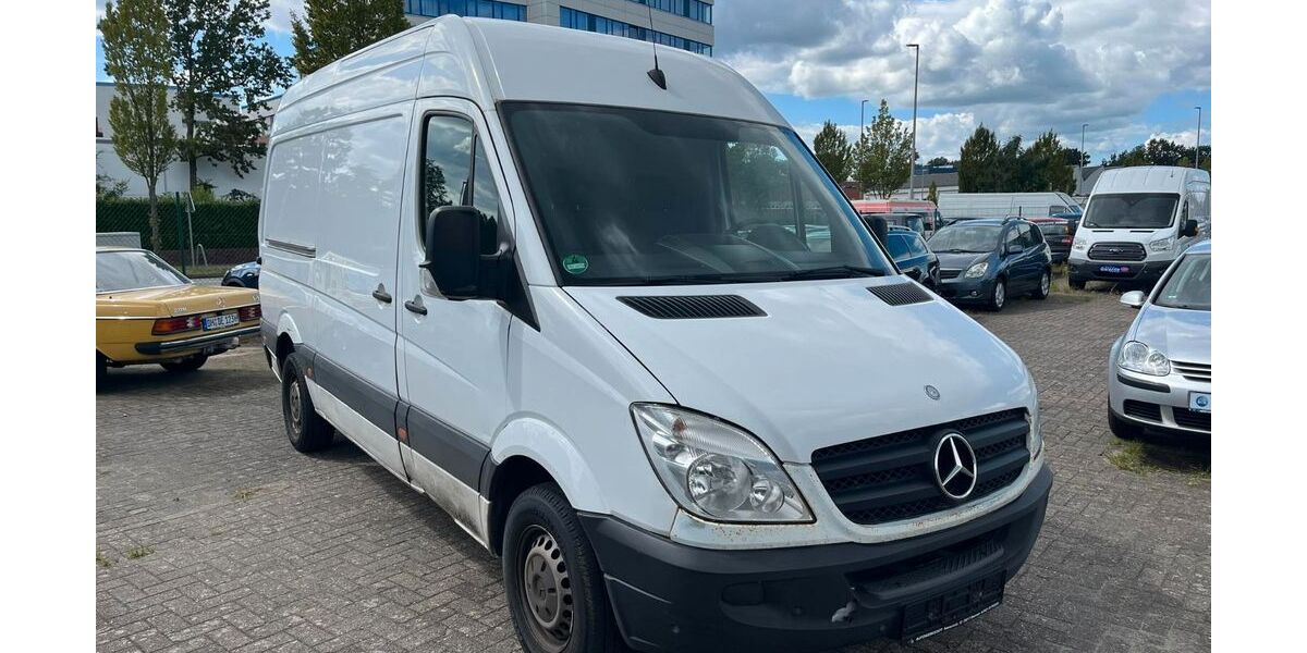 Mercedes-Benz Sprinter 184.000 km 9.985 &euro; Bremen 28199