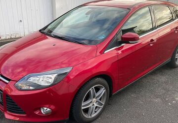 Ford Focus 37.000 km 7.900 &euro; Bremen 28201