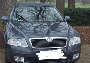 Skoda Octavia 221.600 km 2.599 &euro; Delmenhorst 27749