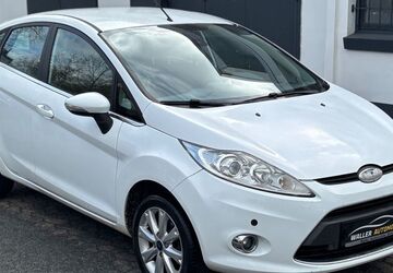 Ford Fiesta 141.000 km 4.990 &euro; Bremen 28219