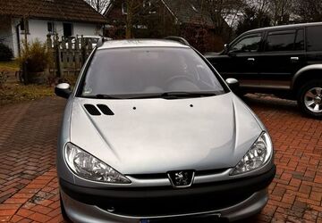 Peugeot 206 132.000 km 1.800 &euro; Bremen 28357