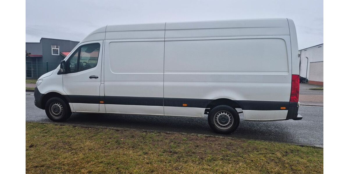 Mercedes-Benz Sprinter 127.575 km 22.795 &euro; Achim 28832