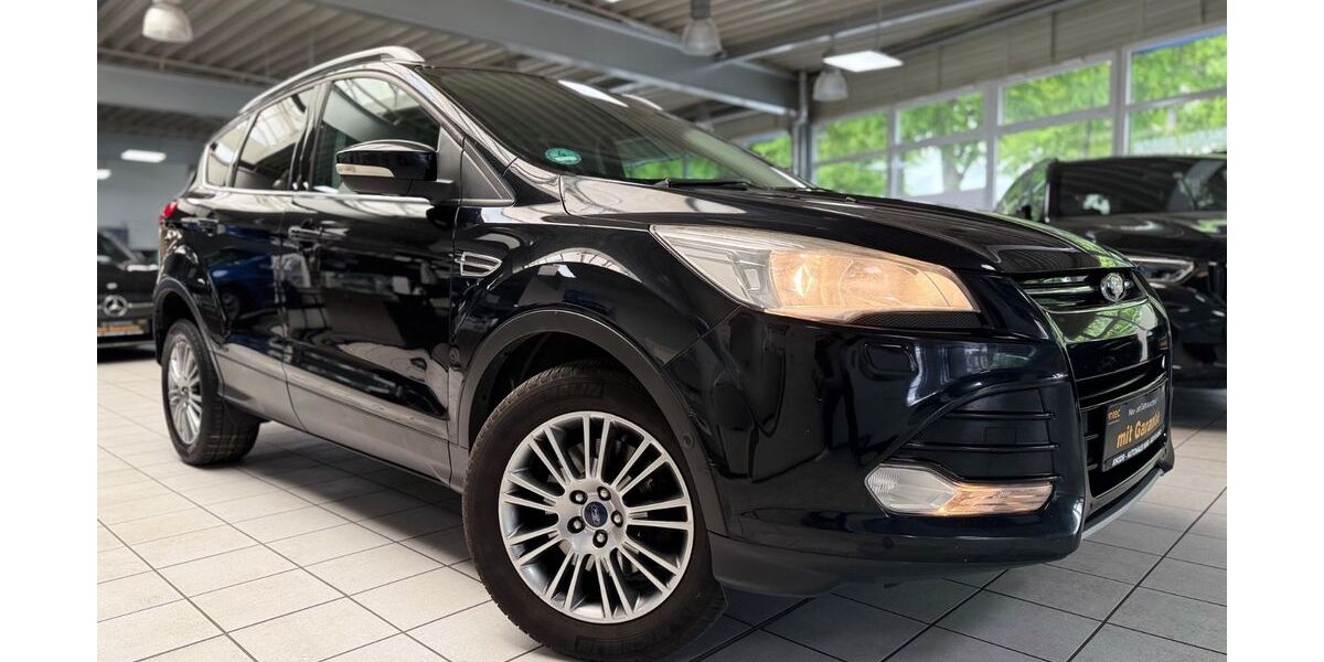 Ford Kuga 229.800 km 7.490 &euro; Bremen 28207