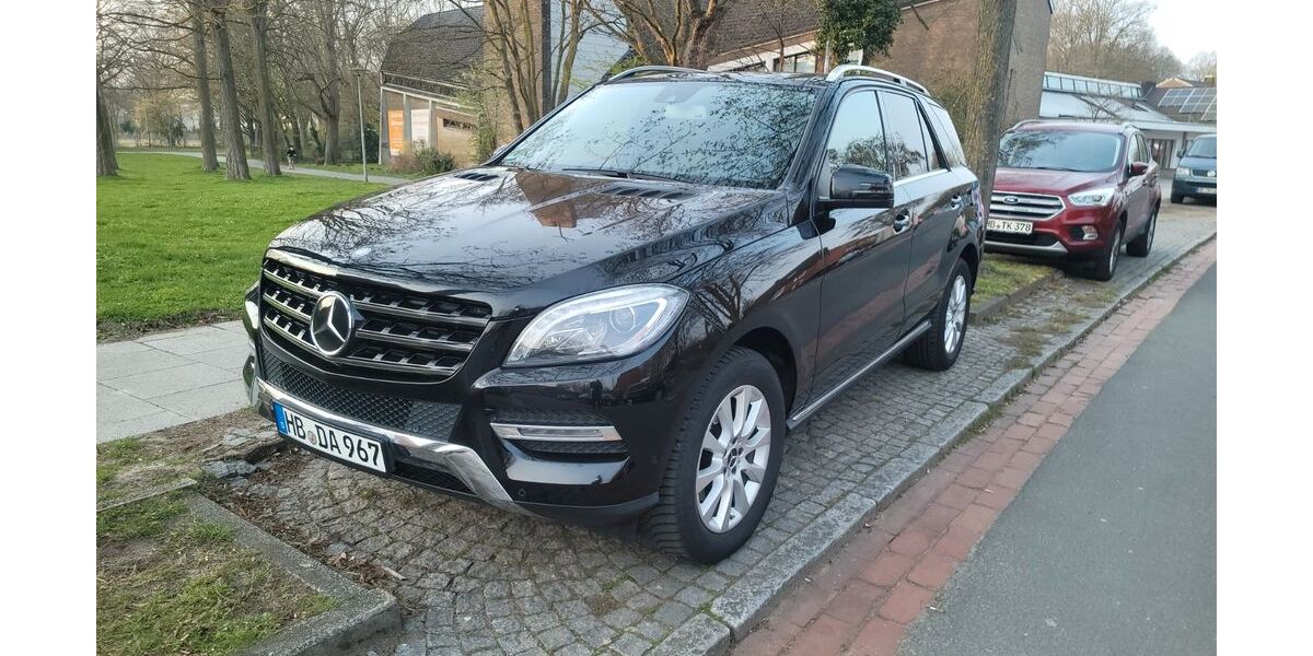 Mercedes-Benz ML 250 138.000 km 22.900 &euro; Bremen 28329
