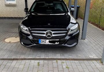 Mercedes-Benz 220 147.914 km 20.500 &euro; Grasberg 28878