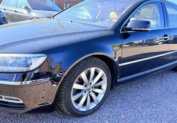 VW Phaeton 250.000 km 7.599 &euro; Delmenhorst 27755