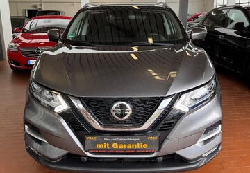 Nissan Qashqai 33.000 km 17.999 &euro; Bremen 28199