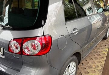 VW Golf Plus 98.300 km 8.900 &euro; Bremen 28777