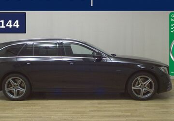 Mercedes-Benz E 300 101.559 km 25.480 &euro; Bremen / Arsten 28279