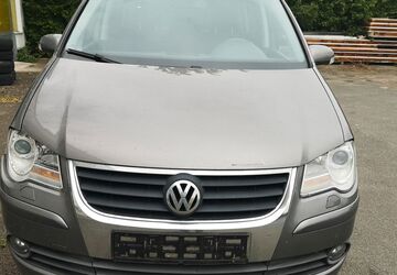 VW Touran 300.000 km 1.650 &euro; Bremen 28197