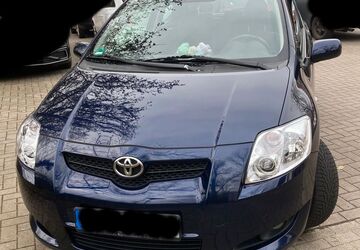 Toyota Auris 224.000 km 2.900 &euro; Weyhe 28844