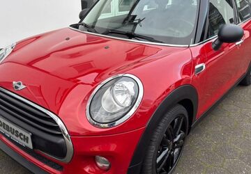 Mini One First 85.210 km 9.490 &euro; Hude 27798
