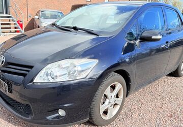 Toyota Auris 195.900 km 5.499 &euro; Delmenhorst 27755