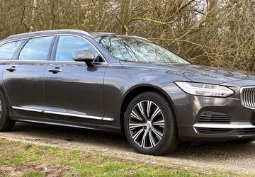 Volvo V90 152.000 km 25.990 &euro; Bremen 28197