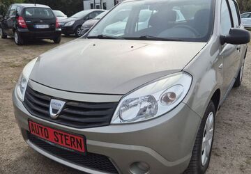Dacia Sandero 54.000 km 3.300 &euro; Bremen 28277