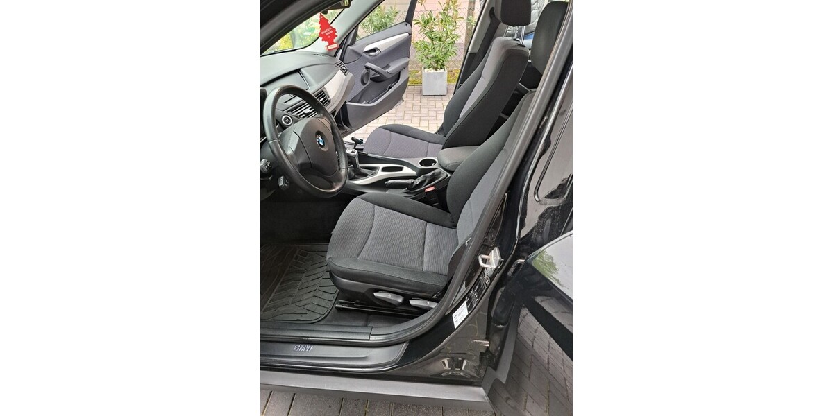 BMW X1 199.360 km 9.300 &euro; Delmenhorst 27749